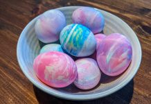 tie-dye easter eggs